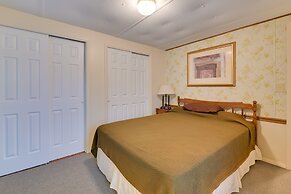 Quaint Lakemont Retreat: 1 Mi to Seneca Lake!