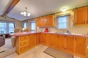 Cozy Lakemont Getaway, 11 Mi to Watkins Glen!