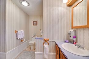 Cozy Lakemont Getaway, 11 Mi to Watkins Glen!