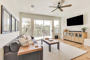 Walk to Beach: Farmhouse w/ Lake Travis Views!