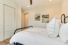 Walk to Beach: Farmhouse w/ Lake Travis Views!