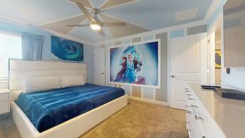 4323sl-storey Lake Resort 5 Bedroom Townhouse by RedAwning