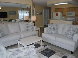 2804 2 Bedroom Villa by RedAwning