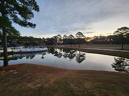 2804 2 Bedroom Villa by RedAwning