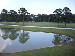 2804m 1 Bedroom Condo by RedAwning