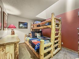 Be410 Bridge End Pet Friendly 3 Bedroom Condo by RedAwning