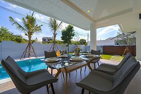 Private Modern 3 Bedroom Pool Villa- AV1