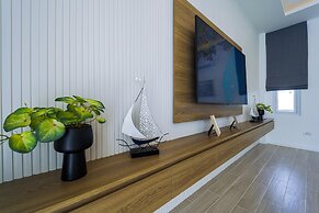 Private Modern 3 Bedroom Pool Villa- AV1
