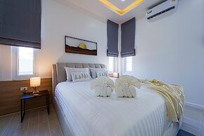 Private Modern 3 Bedroom Pool Villa- AV1