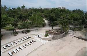 Family room 2 bedrooms