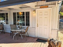 Bluebird Cottage Inn