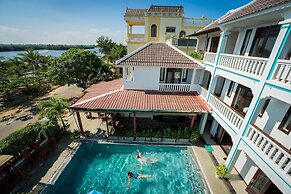 Seagull Nest Hoi An Beach Village