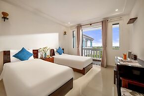 Seagull Nest Hoi An Beach Village