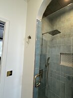 The Rockhound Boutique Hotel