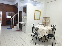 7-7 House Classic House for Family