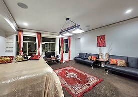 Empress Palace Hotel