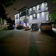 Empress Palace Hotel