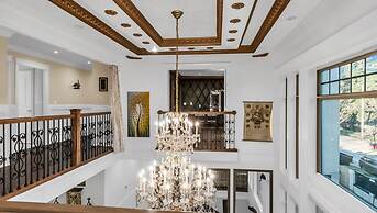 Empress Palace Hotel