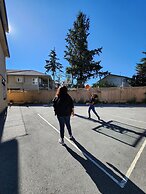 Empress Palace Hotel