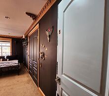 Empress Palace Hotel