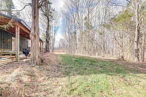 Secluded Catharpin Vacation Rental ~ 35 Mi to DC!