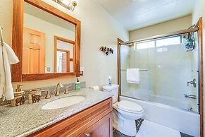 Family-friendly Truckee Cabin in Tahoe Donner!