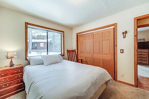 Family-friendly Truckee Cabin in Tahoe Donner!