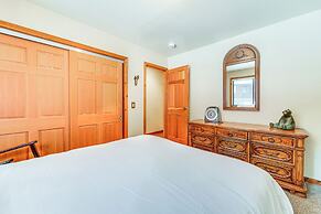 Family-friendly Truckee Cabin in Tahoe Donner!