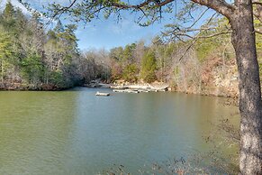 Serene Lake Lure Cabin w/ Resort Amenities!