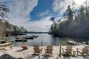 Serene Lake Lure Cabin w/ Resort Amenities!