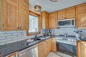 Spacious Ouray Townhome - Walk to Hot Springs!