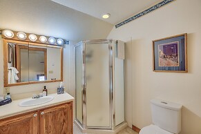 Spacious Ouray Townhome - Walk to Hot Springs!