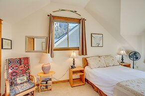 Spacious Ouray Townhome - Walk to Hot Springs!