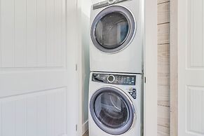 Ahoy Matey Sp151 4 Bedroom Home by RedAwning