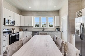 Ahoy Matey Sp151 4 Bedroom Home by RedAwning