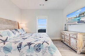 Ahoy Matey Sp151 4 Bedroom Home by RedAwning