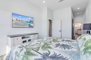 Ahoy Matey Sp151 4 Bedroom Home by RedAwning