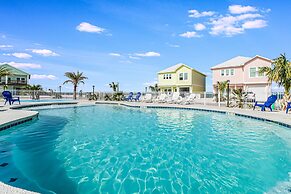 Ahoy Matey Sp151 4 Bedroom Home by RedAwning