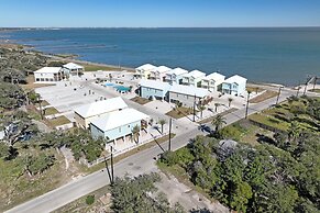 Ahoy Matey Sp151 4 Bedroom Home by RedAwning