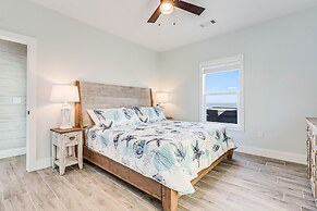 Ahoy Matey Sp151 4 Bedroom Home by RedAwning