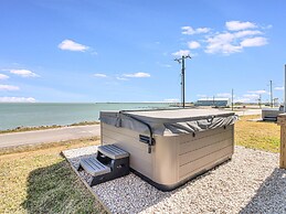 Anchors Away 159sp 4 Bedroom Home by RedAwning