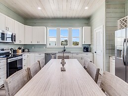 Anchors Away 159sp 4 Bedroom Home by RedAwning