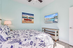 Casa Grande Sp131 5 Bedroom Home by RedAwning