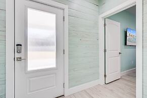 Casa Grande Sp131 5 Bedroom Home by RedAwning