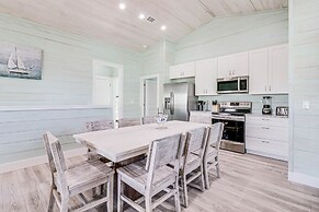 Casa Grande Sp131 5 Bedroom Home by RedAwning