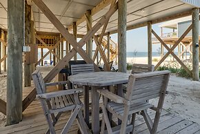 Grace Wins - 2335 Bienville 4 Bedroom Home by RedAwning