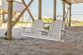 Grace Wins - 2335 Bienville 4 Bedroom Home by RedAwning