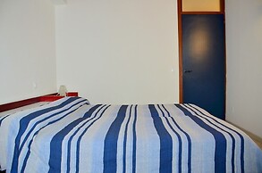 Bright Flat Overlooking the sea - Beahost