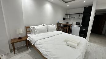 Nostalgia Time Hotel