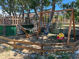 Laz Koyu Yoruk Evleri